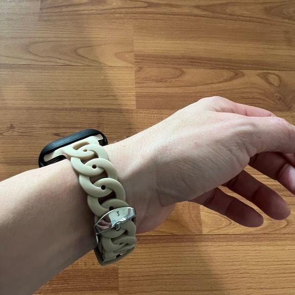 Stone link loop silicone band for Apple Watch - Picture 6 of 7